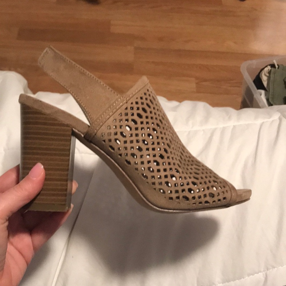 Sandal heels
